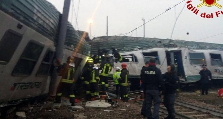 MILANO DERAGLIA TRENO 3 MORTI E 100 FERITI