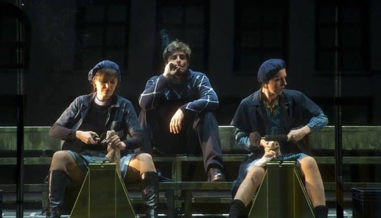 LA CLASSE OPERAIA VA IN PARADISO