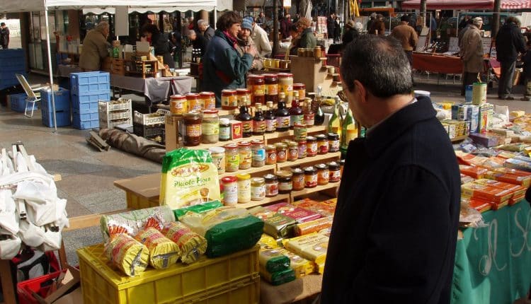 Milano, riapertura dei mercati agricoli scoperti