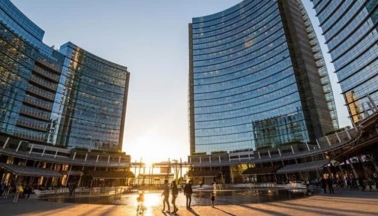 Finanza e incertezze, come comportarsi coi propri investimenti mentre impazza il virus