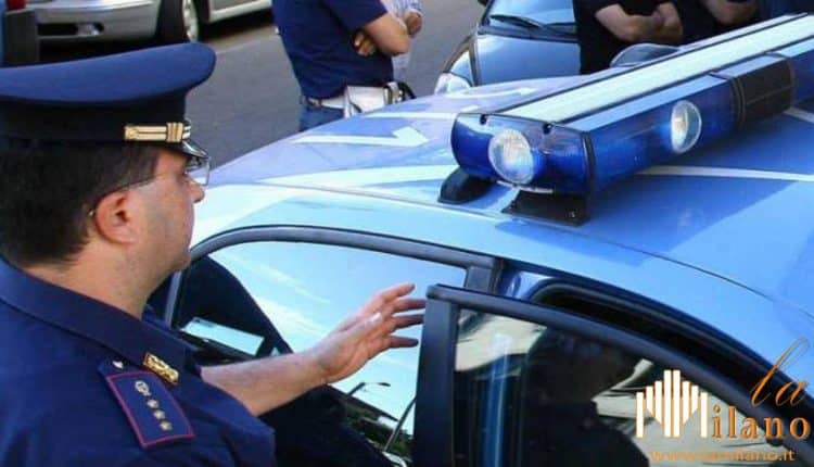 Varese, controlli su gruppo di ragazzi, possedevano marijuana