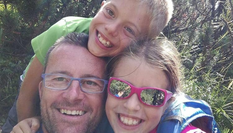 Lecco, uccide i figli dodicenni e si getta dal ponte