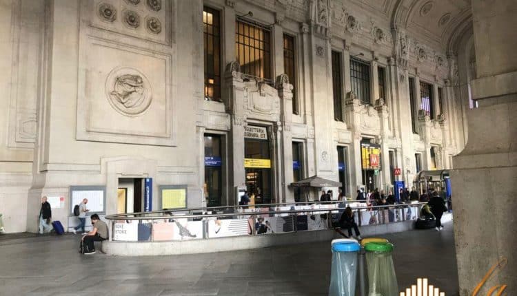 Milano, tentano una rapina all'interno della stazione Centrale, arrestati dalla Polizia