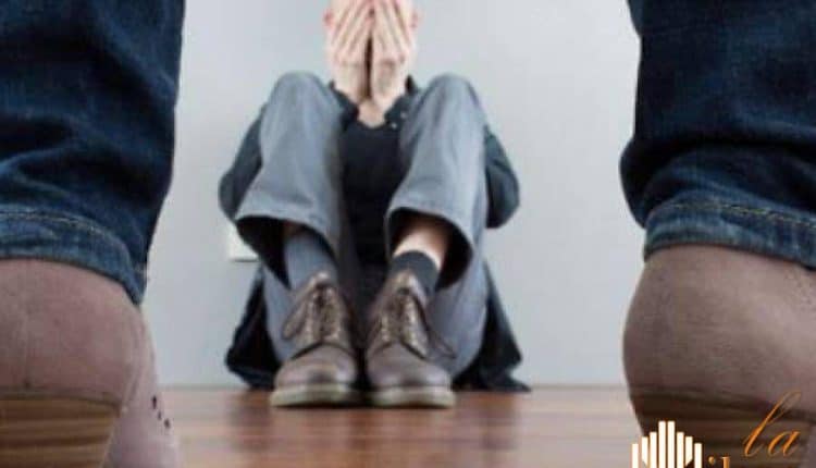 Sondrio, uomo maltrattato e minacciato dalla sua compagna, denunciata la donna