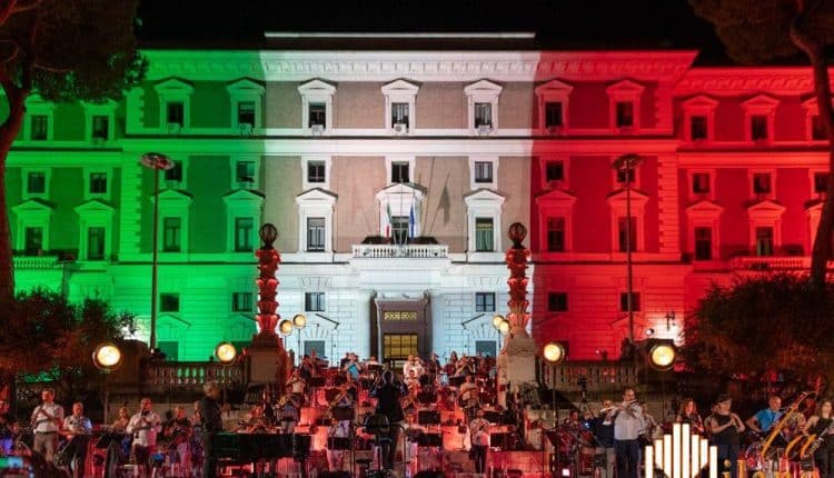 Bergamo, ringraziamento in piazza del Viminale con Banda Musicale della Polizia di Stato
