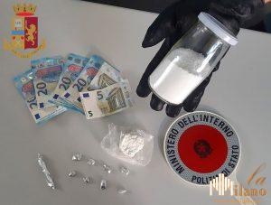 Milano, servizio antidroga, sequestrati 34 gr di cocaina e altre sostanze supefacennti