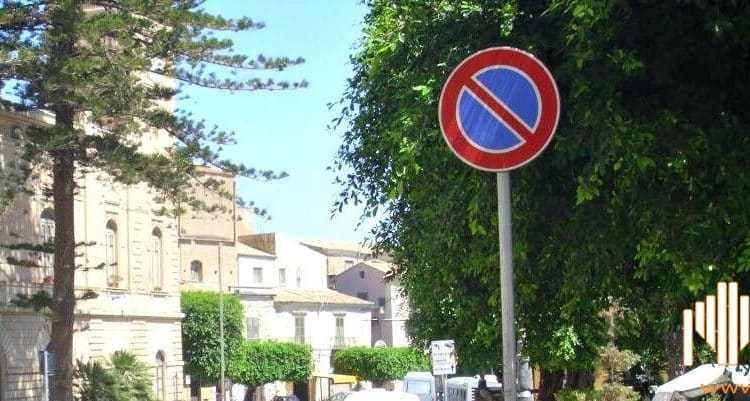 Brescia, vietate la sosta in via Gasparo, tra piazzetta San Giorgio e corso Mameli