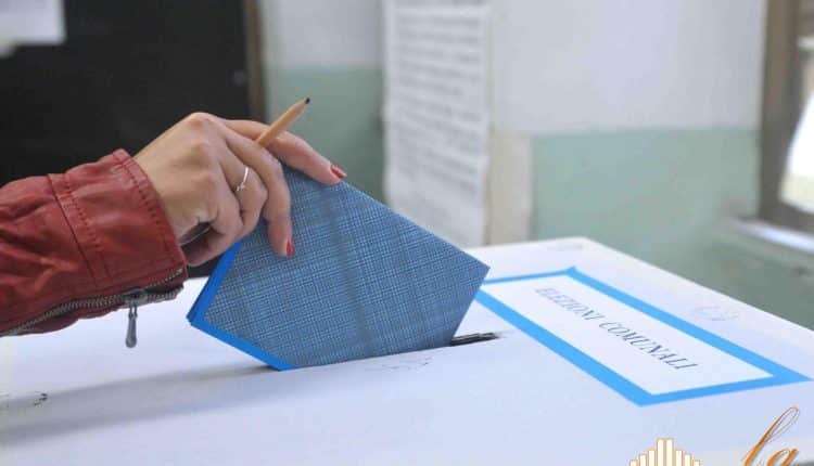 Lecco, elezioni comunali e referendum per la riduzione del numero dei parlamentari