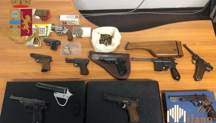 Milano, trovate 11 pistole e più di 200 proiettili in casa: la Polizia di Stato arresta 38enne incensurato