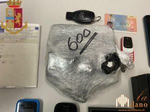 Milano, arrestati due pusher in 24 ore e sequestra quasi 1 kg di droga in zona Lorenteggio dalla Polizia