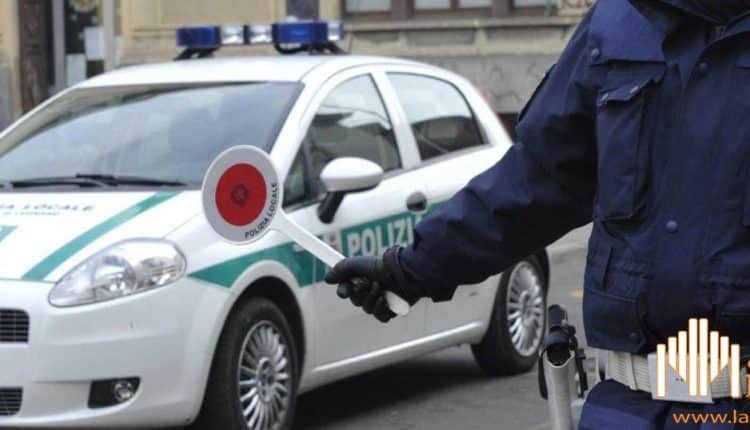 Milano, sequestrati 400 g di cocaina e 138 mila euro, arrestati due italiani