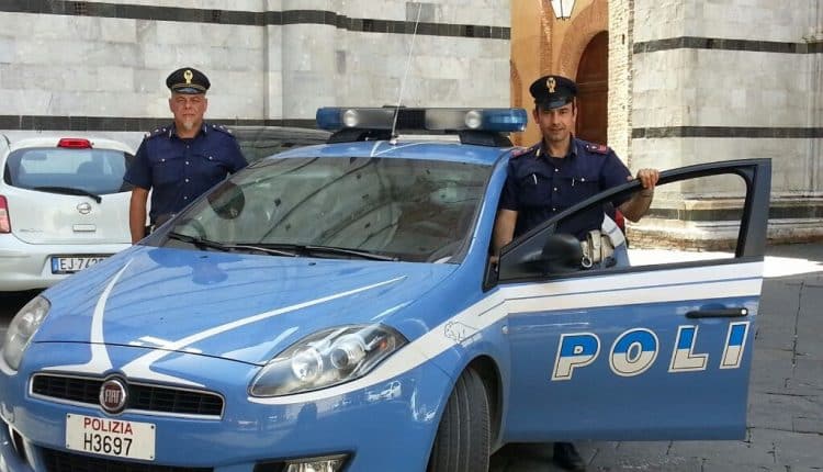 Milano, arrestati i "finti Poliziotti" rapinatori di gioiellerie