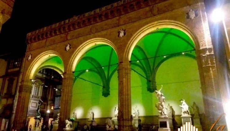 Brescia, la loggia illuminata di verde per la giornata nazionale sulla SLA