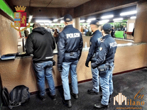 Milano, movida ai navigli: un arresto e 4 indagati, 12 multe per le mascherine e 155 per i biglietti della metropolitana
