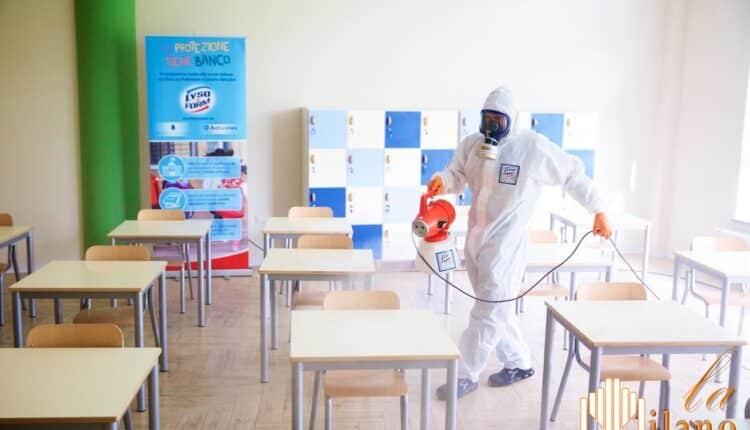 Milano, "la protezione tiene banco", la collaborazione tra le scuole e Lysoform