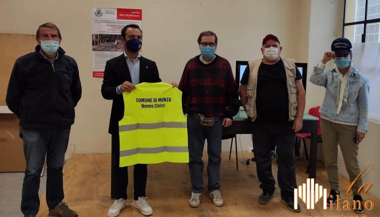 Monza, i nonni scendono in campo per l'educazione dei giovani