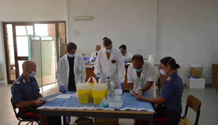 Milano, Fondazione ANIA metterà a disposizione 35mila test sierologici per i Carabinieri