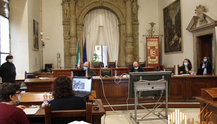 Cremona, resoconto sintetico del Consiglio Comunale in corso