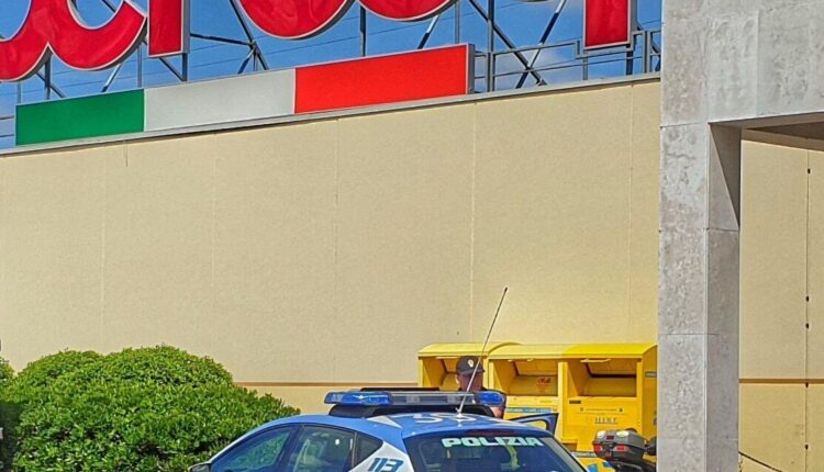 Mantova, arrestati due pregiudicati per un furto aggravato alla Coop