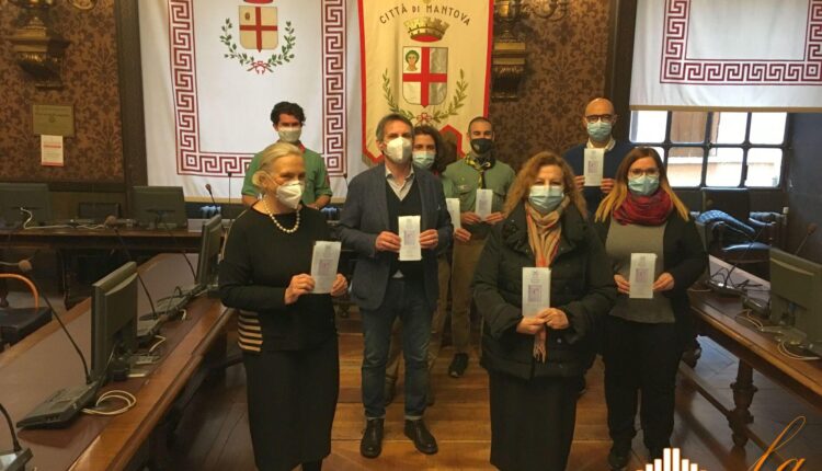 Mantova, 2.500 kit con mascherine chirurgiche agli over 85enni