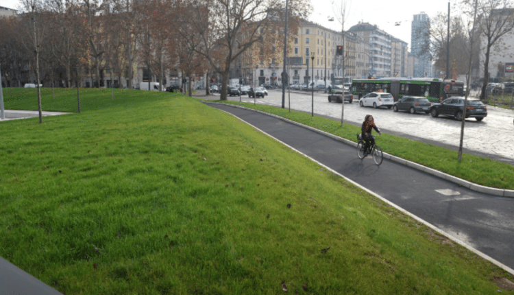 Milano, aperto il giardino della passeggiata Pasternak