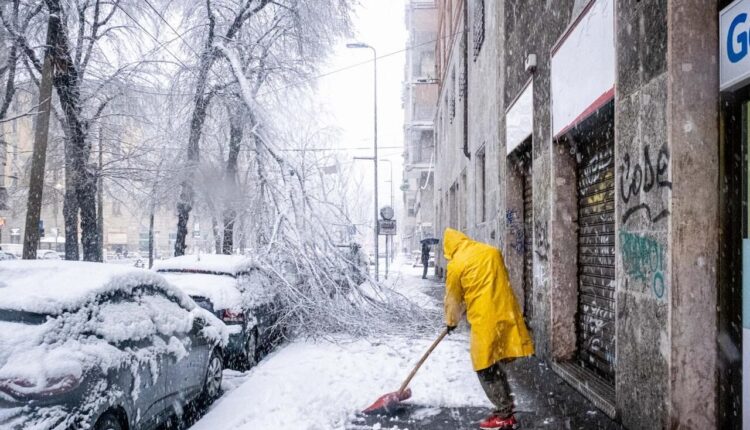 Neve e gelo: la situazione attuale e le raccomandazioni per domani