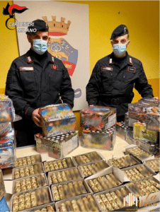 Milano, rinvenuti esplosivi artigianali destinati alla vendita illegale