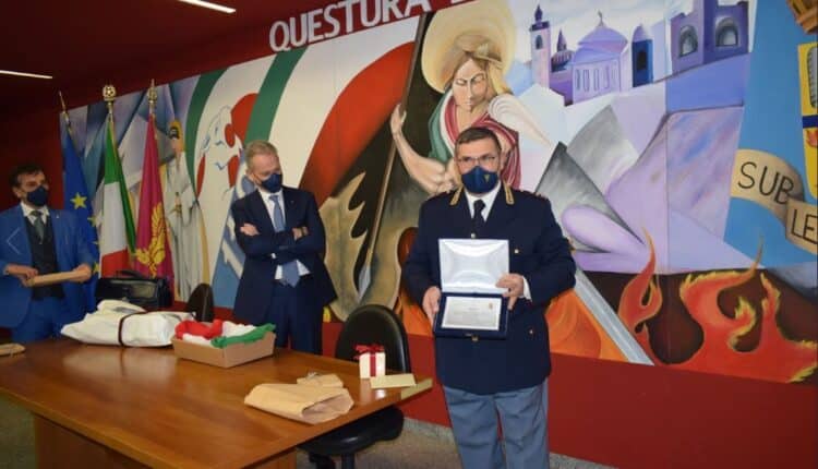 Bergamo, saluto al Vice Questore Angelo Murtas e il Commissario Mauro Sabetta