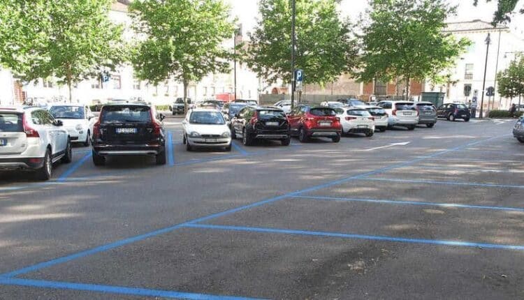 Mantova, Pass gratuito di transito e sosta anche ai veicoli a propulsione ibrida/elettrica di residenti e domiciliati nelle ZTL