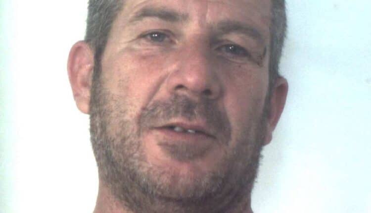 PRIOLO G. (SR). PRIOLESE DI 44 ANNI AGGREDISCE I CARABINIERI E LA SORELLA, ARRESTATO PER RESISTENZA A PUBBLICO UFFICIALE.