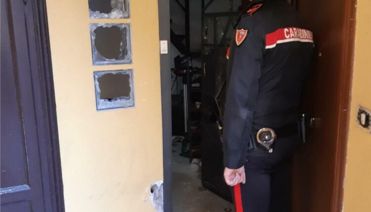 Milano: lite per l’affitto, danno fuoco all’appartamento, i due autori rintracciati dai carabinieri