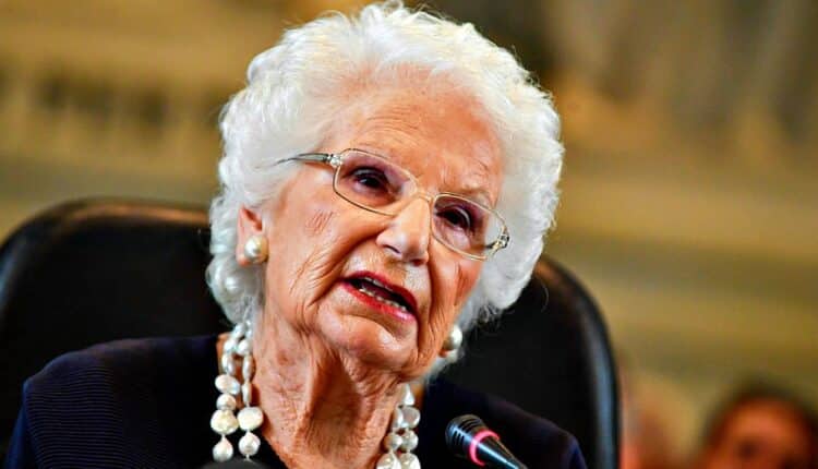 Odio razziale sui social nei confronti della senatrice Liliana Segre: la Polizia di Stato individua due degli autori dei post