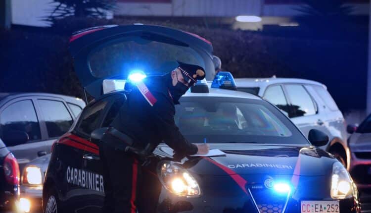 San Gavino Monreale, perde il controllo dell'auto e finisce fuori strada: 1,67 g/l di tasso alcolemico