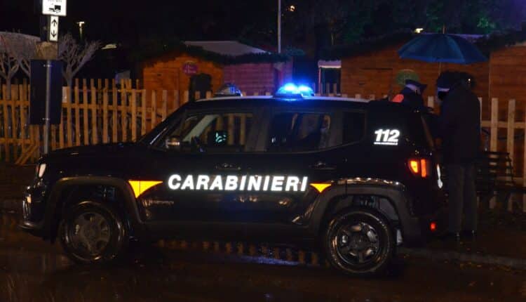 Poggibonsi, scovato spacciatore, aveva con sé 30 dosi di cocaina