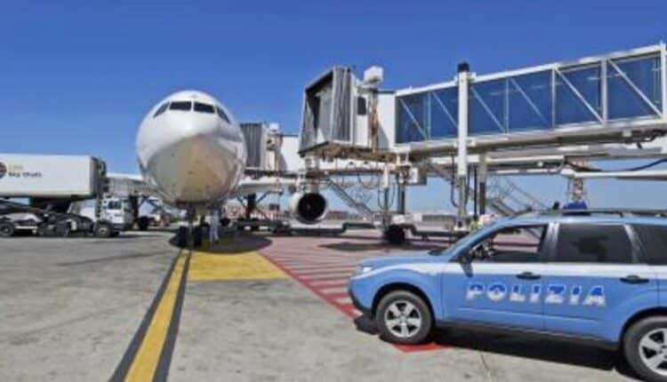 Pordenone, cittadino romeno allontanato dal Territorio Nazionale: era stato condannato per reati di rapina, resistenza, lesioni e violenza