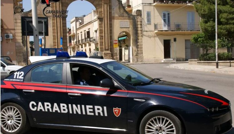 Castelvetrano, girava per la città in bicicletta mentre era agli arresti domiciliari, arrestato di nuovo
