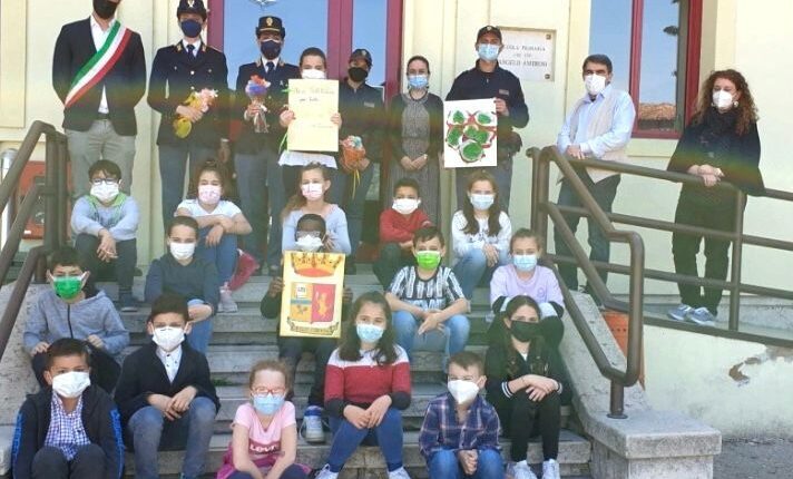 Verona, "PretenDiamo Legalità": gli alunni della classe 4^ dell'Istituto di Coriano Veronese, hanno partecipato al progetto, promuovendo la cultura della legalità