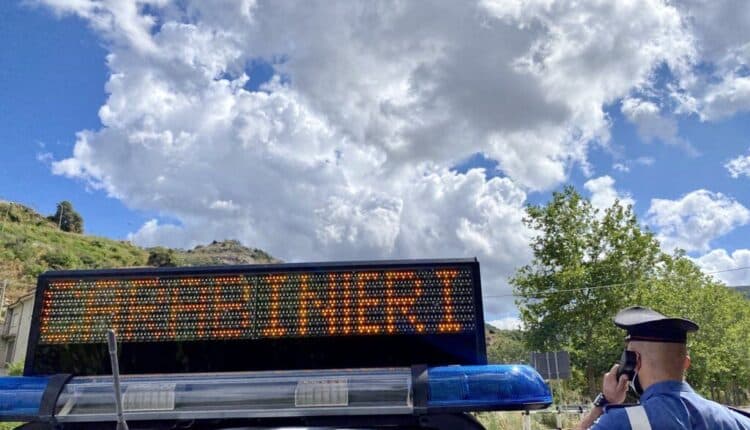Nuoro, guidavano la propria vettura con un tasso alcolemico superiore al consentito; 2 patenti ritirate