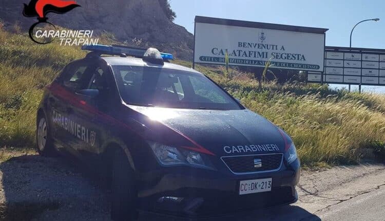 Alcamo, in troppi ad una festa in casa 6 persone sanzionate dalla Polizia