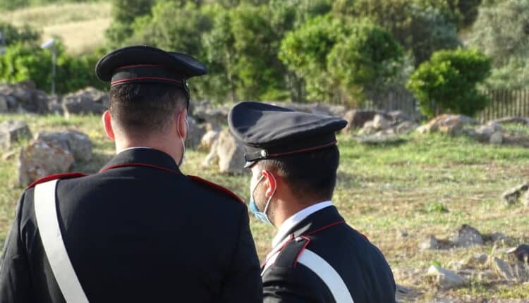 Gonnesa, perquisito un 18enne; trovati 450 g tra marijuana e hashish e 205 euro in contanti, arrestato per spaccio