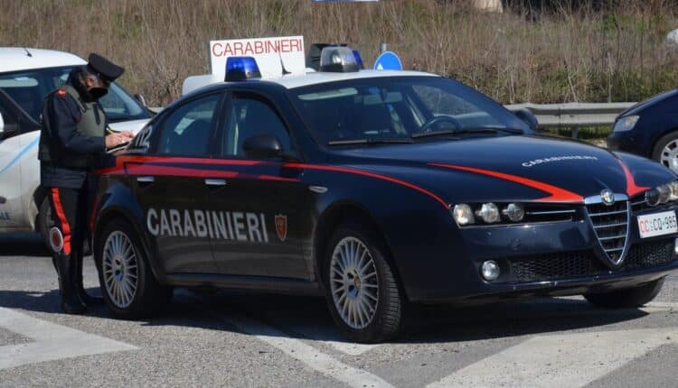 Cagliari, spaccio di droga, ordine di carcerazione e prosecuzione della detenzione in regime di arresti domiciliari, condannati 2 giovani