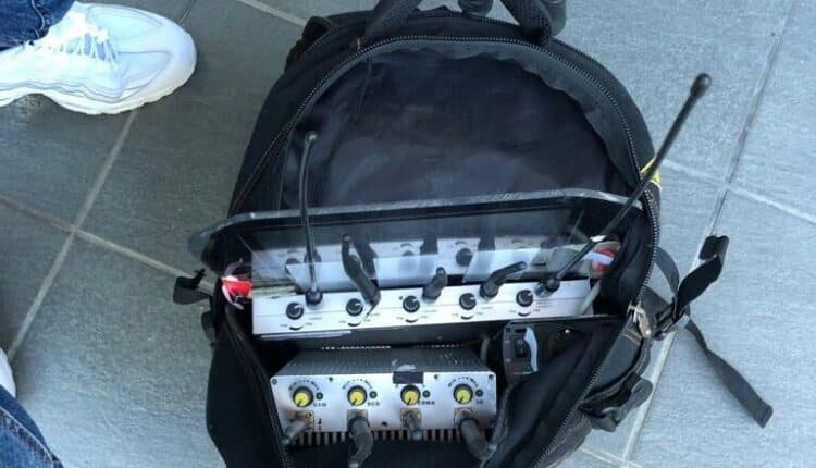 Genova, rubavano nelle auto in sosta nel parcheggio dell'autogrill: 6 persone arrestate dalla Polizia