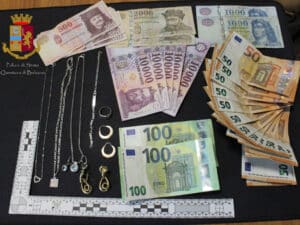 Bolzano, scovata banda di rumeni specializzata in furti: un arresto e tre denunce