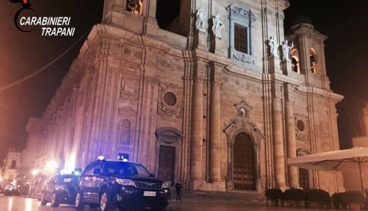 Marsala, 70enne trova coraggio di denunciare le violenze subite dal figlio. Arrestato dalla Polizia