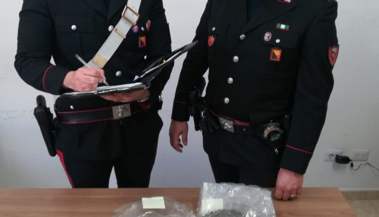 Siracusa, scoperto un garage adibito a deposito di droga, arrestato un 29enne