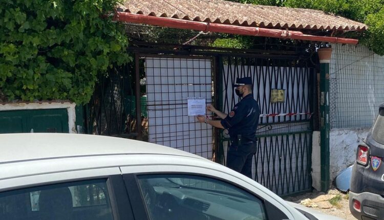 MONDRAGONE (CE): I CARABINIERI SOTTOPONGONO A SEQUESTRO UNA STRUTTURA DI DETENZIONE ANIMALI DA COMPAGNIA PER PROBLEMATICHE AMBIENTALI ED IGIENICO-SANITARIE