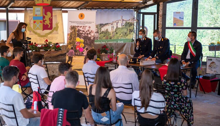 Rieti, LA POLIZIA DI STATO INCONTRA I GIOVANI DI POGGIO SAN LORENZO E FRASSO SABINO