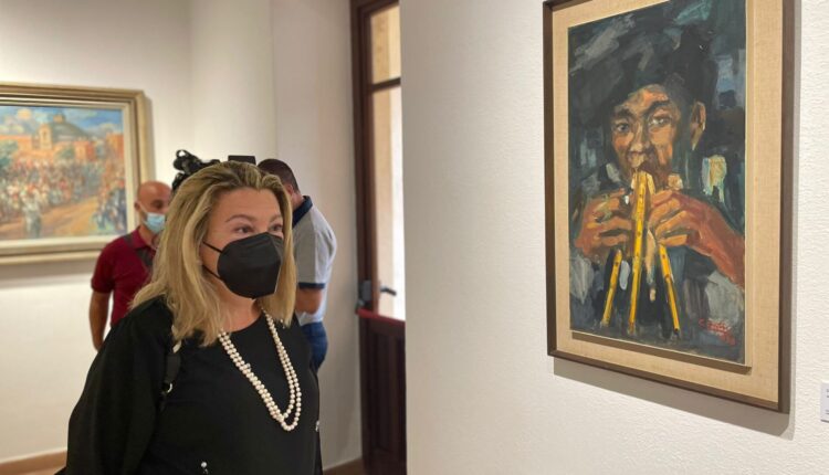 Oristano. “L'origine è la meta”. Inaugurata la mostra dedicata a Carlo Contini