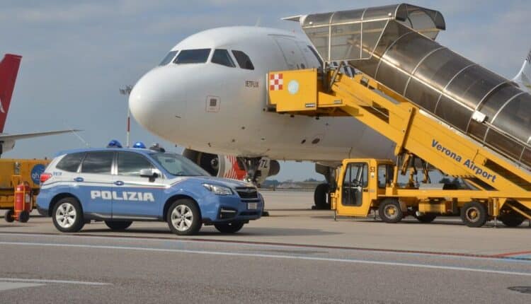 Verona, cittadino moldavo arrestato all'aeroporto dalla Polizia di Frontiera Aerea. Dovrà scontare 23 anni di carcere.
