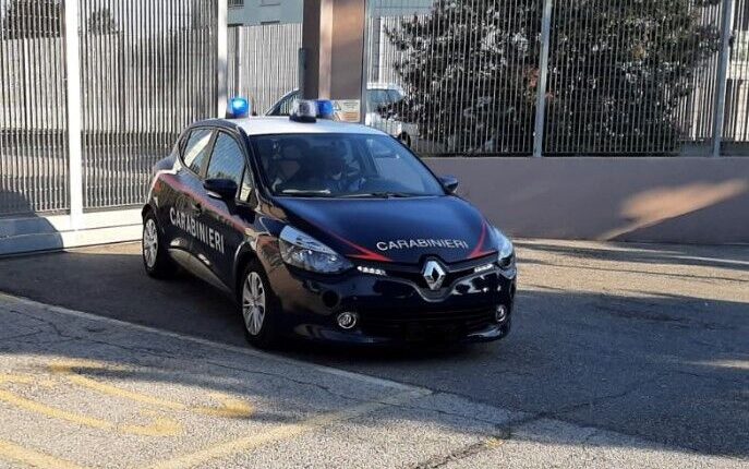 DENUNCIATI PER FAVOREGGIAMENTO E SFRUTTAMENTO DELLA PROSTITUZIONE